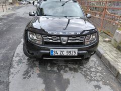 Sahibinden Dacia Duster 1.5 dCi Laureate 2015 Model İstanbul 156.000 km Siyah
