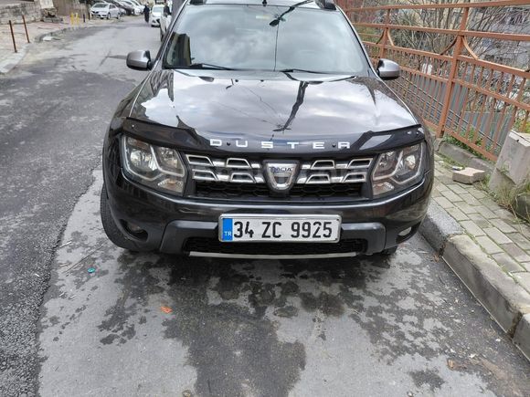 Sahibinden Dacia Duster 1.5 dCi Laureate 2015 Model İstanbul 156.000 km Siyah