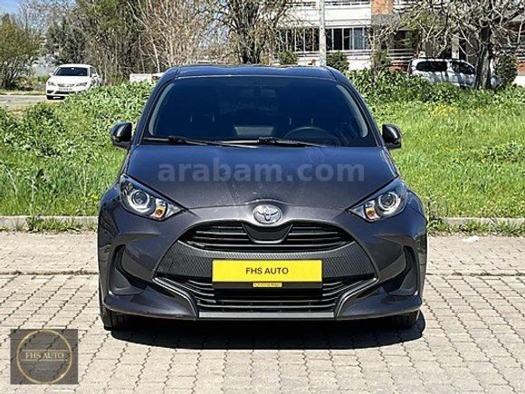 FHS AUTO'DAN 2021 MODEL 46.00 KM'DE HATASIZ BOYASIZ YARİS VİSİON