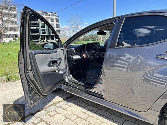FHS AUTO'DAN 2021 MODEL 46.00 KM'DE HATASIZ BOYASIZ YARİS VİSİON
