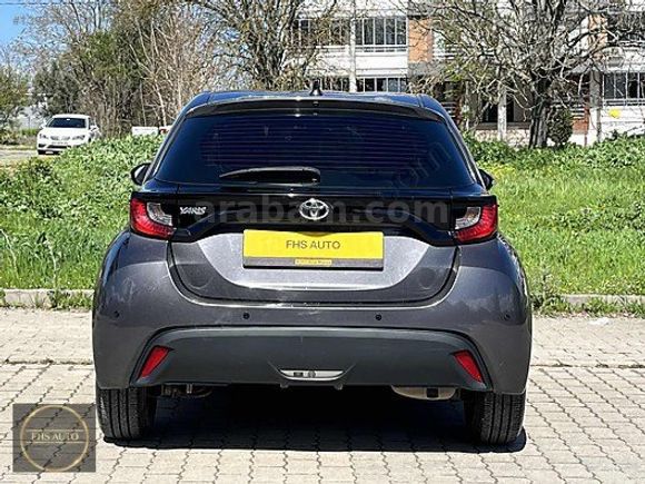FHS AUTO'DAN 2021 MODEL 46.00 KM'DE HATASIZ BOYASIZ YARİS VİSİON