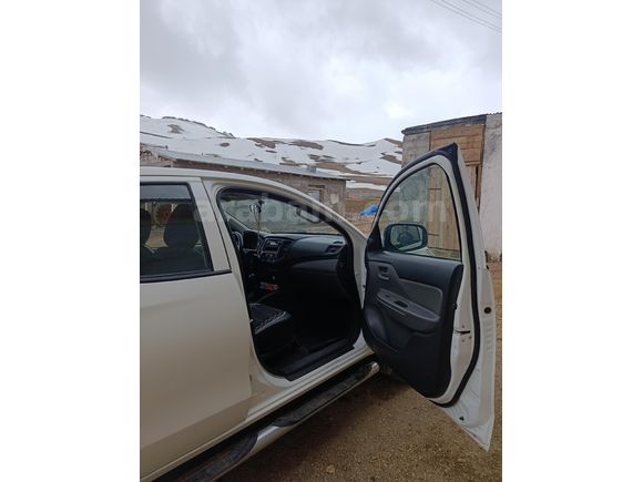 Sahibinden Mitsubishi L 200 4x4 Blizzard 2015 Model