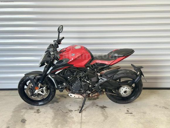 FBL AUTO'DAN MV AGUSTA BRUTALE 800