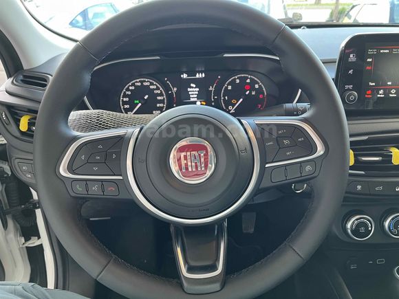 Galeriden Fiat Egea 1.4 Fire Easy Plus 2024 Model Antalya