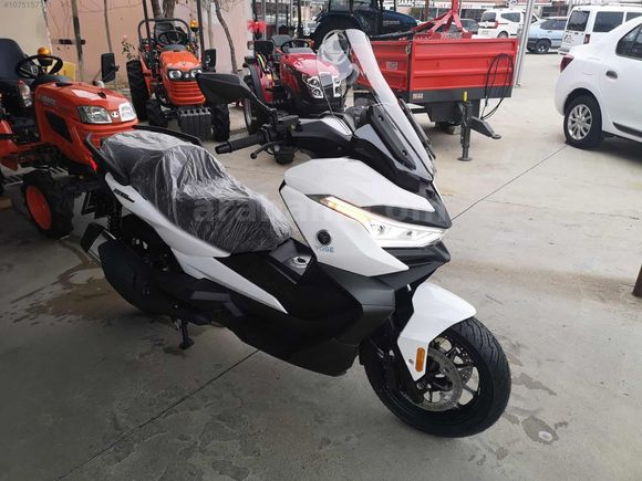 BEZİRGANOĞLU'NDAN VOGE 350 SR4 MAXI HATASIZ