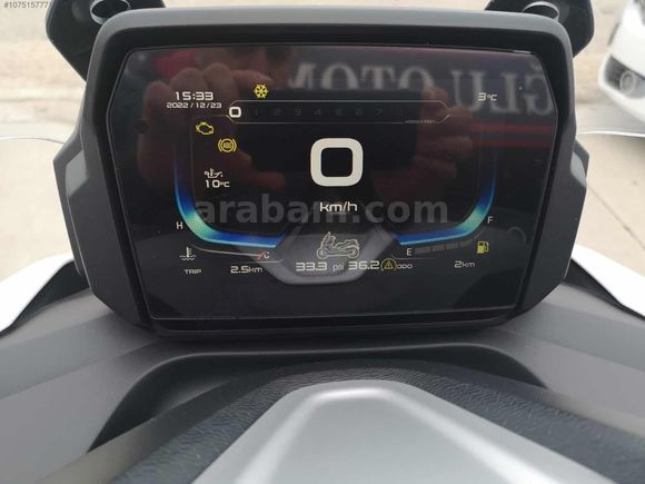 BEZİRGANOĞLU'NDAN VOGE 350 SR4 MAXI HATASIZ
