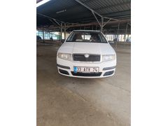 ACİL SATIŞ FİYATTA YARDIMCI OLACAĞIM Sahibinden Skoda Fabia Praktik 1.9 SDi 2006 Model  292.000 km Beyaz