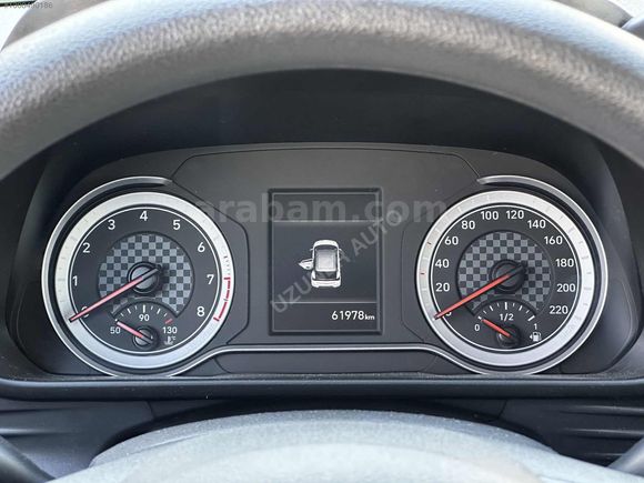 2023 MODEL 1.4 BENZİN HATASIZ BOYASIZ OTOMATİK 61 bin km