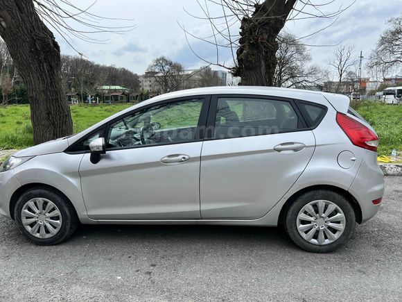 Sahibinden Ford Fiesta 1.4 Trend 2012 Model 