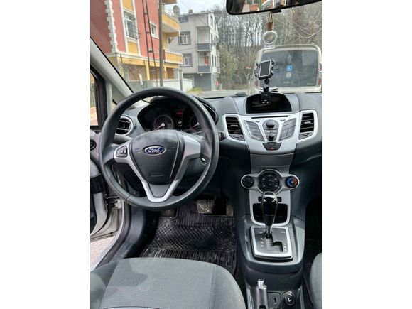 Sahibinden Ford Fiesta 1.4 Trend 2012 Model 