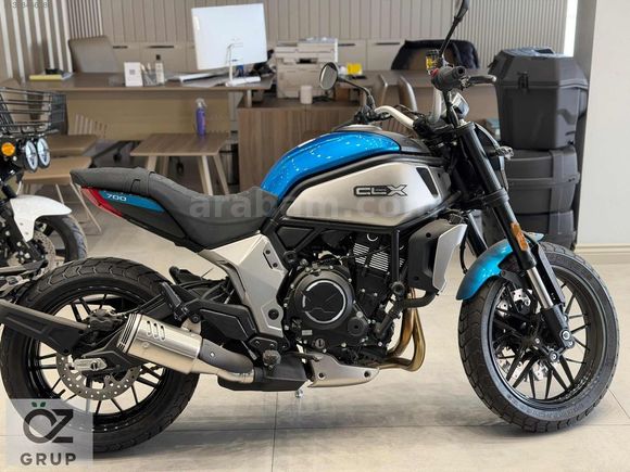 ÖZ MOTORDAN CF MOTO 700 CL-X HERİTAGE PEŞİNATSIZ TAKSİT İMKANI
