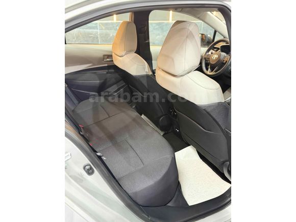 TOYOTA COROLLA 2025 MODEL
