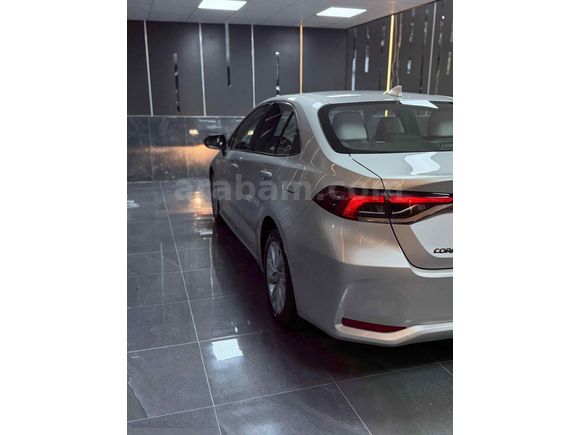 TOYOTA COROLLA 2025 MODEL