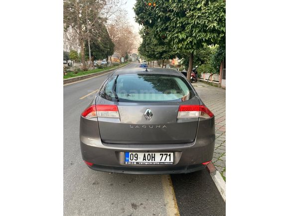 Sahibinden Renault Laguna 1.5 dCi Executive 2010 Model