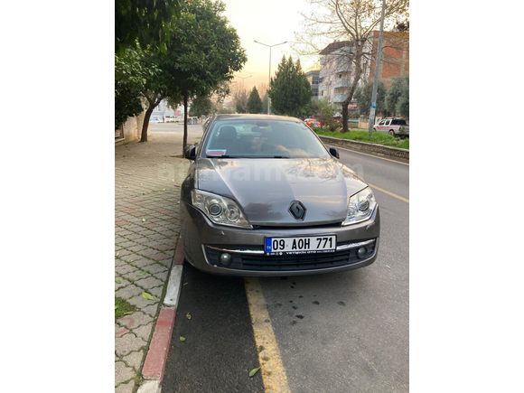 Sahibinden Renault Laguna 1.5 dCi Executive 2010 Model