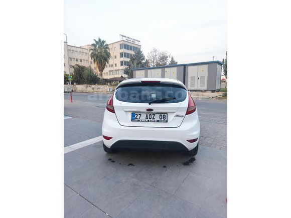 Memurdan Temiz Servis Bakımlı Fiesta. Tablet+Geri dönüş