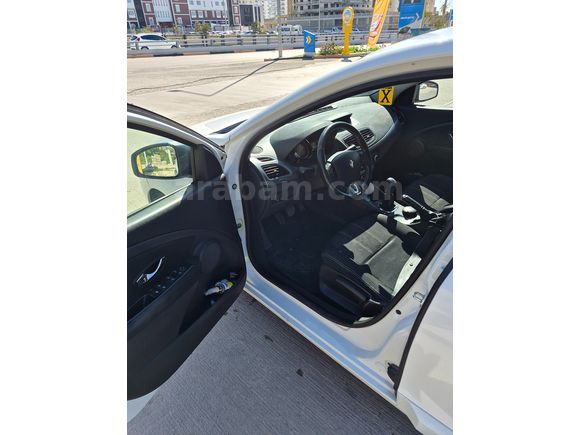 Sahibinden Renault Fluence 1.5 dCi Touch Plus 2013 Model 