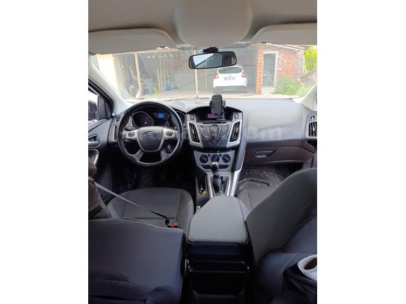 Sahibinden Ford Focus 1.6 Ti-VCT Style 2012 Model  253.000 km Siyah