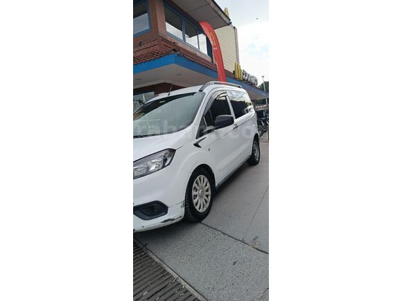 Sahibinden Ford Transit Courier 1.5 TDCi Deluxe 2019 Model