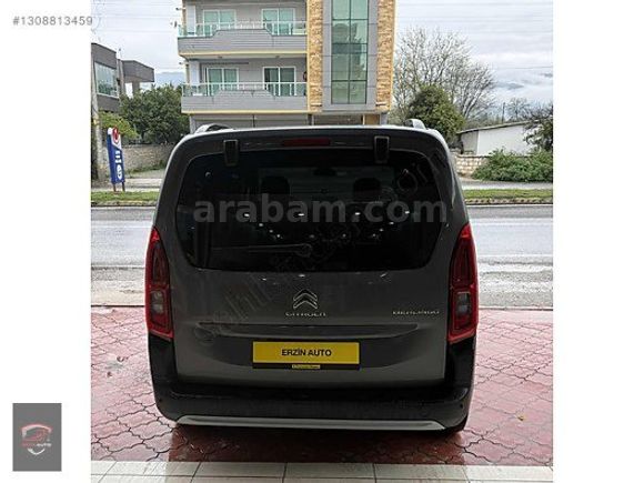 ERZİN AUTO'DAN 2023 MODEL BERLİNGO CAM TAVANLI HATASIZ TEMİZ