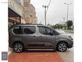 ERZİN AUTO'DAN 2023 MODEL BERLİNGO CAM TAVANLI HATASIZ TEMİZ