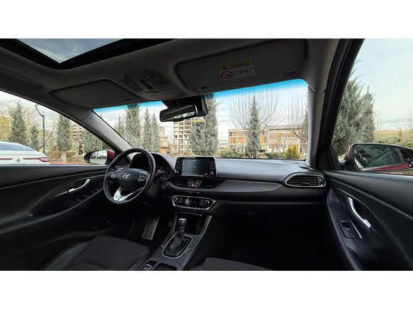 2018 MODEL HYUNDAİ İ30 ELİTE PLUS CAM TAVANLI SERVİS KAYITLI