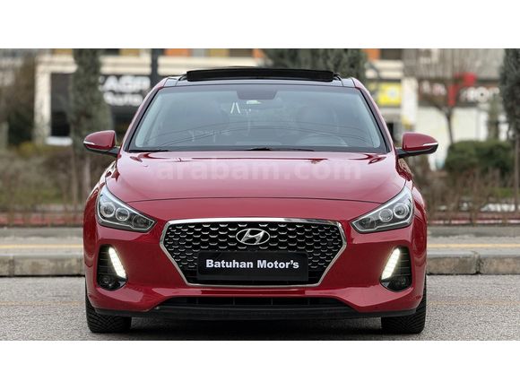 2018 MODEL HYUNDAİ İ30 ELİTE PLUS CAM TAVANLI SERVİS KAYITLI