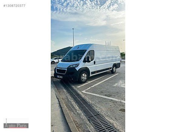Auto Paris 2024 Peugeot Boxer 180hp 15m3 Hatasız