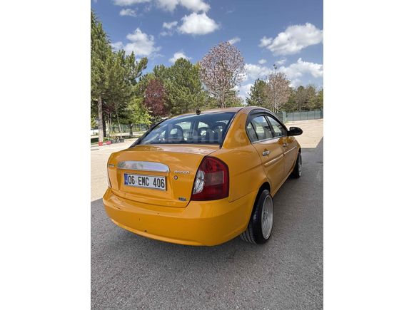 Sahibinden Hyundai Accent Era 1.6 Team 2009 Model 