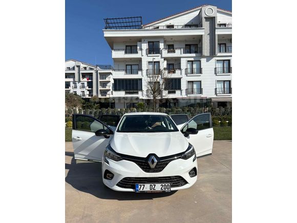 Sahibinden Renault Clio 1.0 TCe Icon 2023 Model 