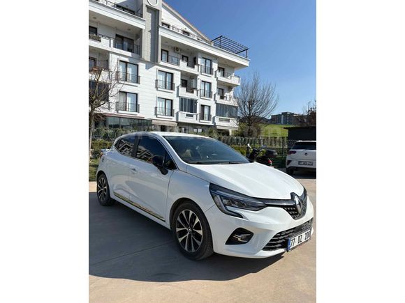 Sahibinden Renault Clio 1.0 TCe Icon 2023 Model 