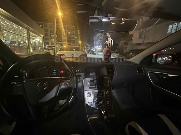 Sahibinden Volvo S60 1.6 D Premium 2014 Model 