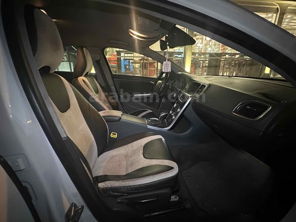 Sahibinden Volvo S60 1.6 D Premium 2014 Model 