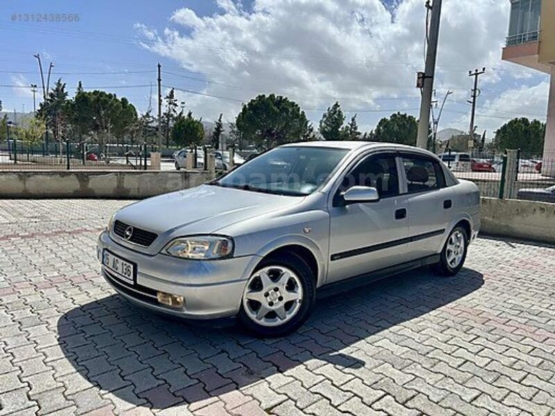 Galeriden Opel Astra 1.6 Elegance 2001 Model Burdur 258.000 km Gri