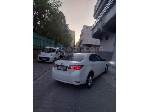 Sahibinden Toyota Corolla 1.4 D-4D Advance