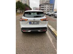 Sahibinden Nissan Qashqai 1.3 DIG-T Design Pack 2025 Model 