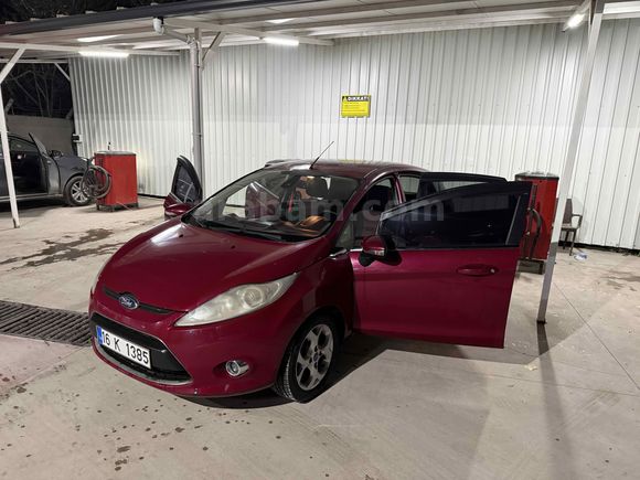 Sahibinden Ford Fiesta 1.4 Titanium X 2011 Model 