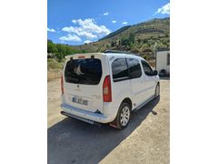 Sahibinden 2017 çıkışlı FULL Peugeot Partner 1.6 HDI Allure 2016 Model Malatya