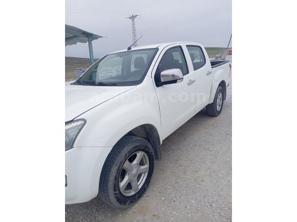 Sahibinden Isuzu D-Max 2.5 4x4 2017 Model