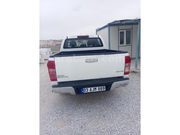 Sahibinden Isuzu D-Max 2.5 4x4 2017 Model