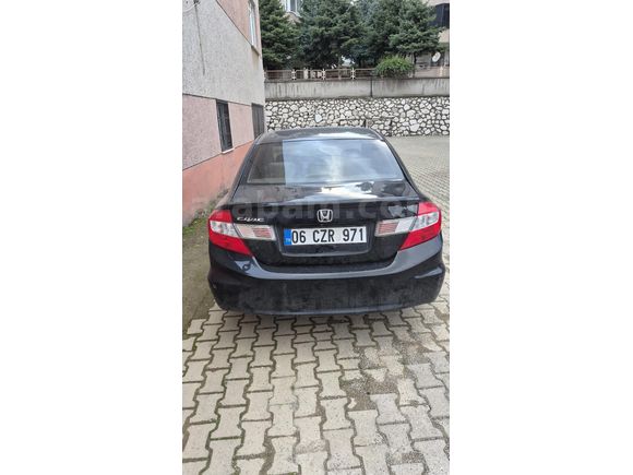 Sahibinden Honda Civic 1.6i VTEC ECO Elegance 2012 Model