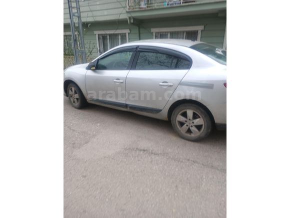 Sahibinden Renault Fluence 1.5 dCi Extreme 2011 Model  237 km Gri (metalik)