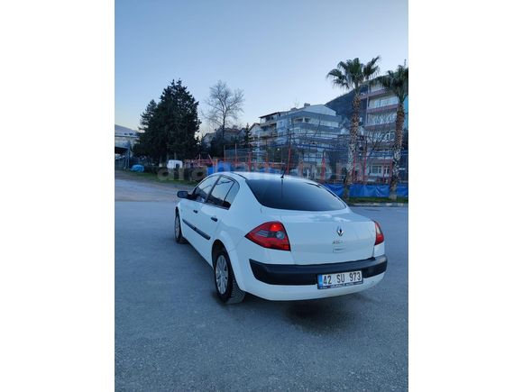 Sahibinden Renault Megane 1.6 Authentique 2004 Model