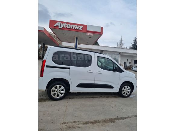 Sahibinden Opel Combo 1.5 CDTI Edition 2024 Model  42.000 km Beyaz