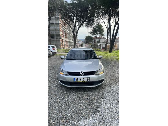Sahibinden Volkswagen Jetta 1.6 TDi Trendline 2014 Model 