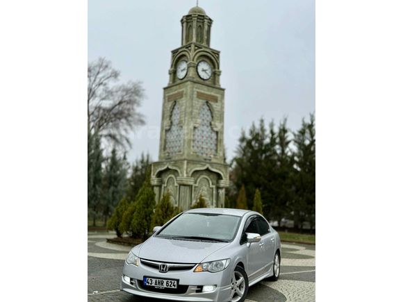 Sahibinden Degişensiz Safkan Benzinli Honda Civic 1.6i VTEC Dream 2007  