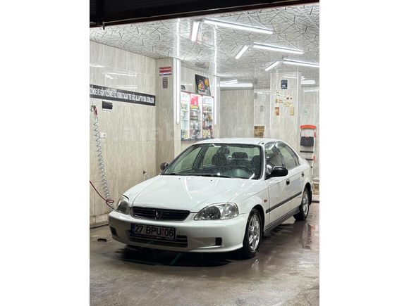Sahibinden Honda Civic 1.4 i S 2000 Model