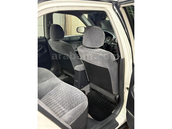 Sahibinden Honda Civic 1.4 i S 2000 Model