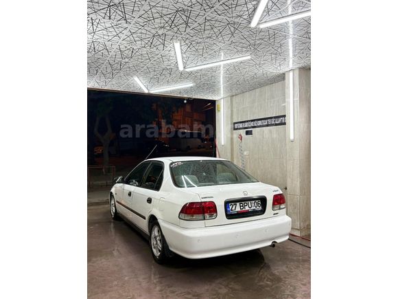 Sahibinden Honda Civic 1.4 i S 2000 Model