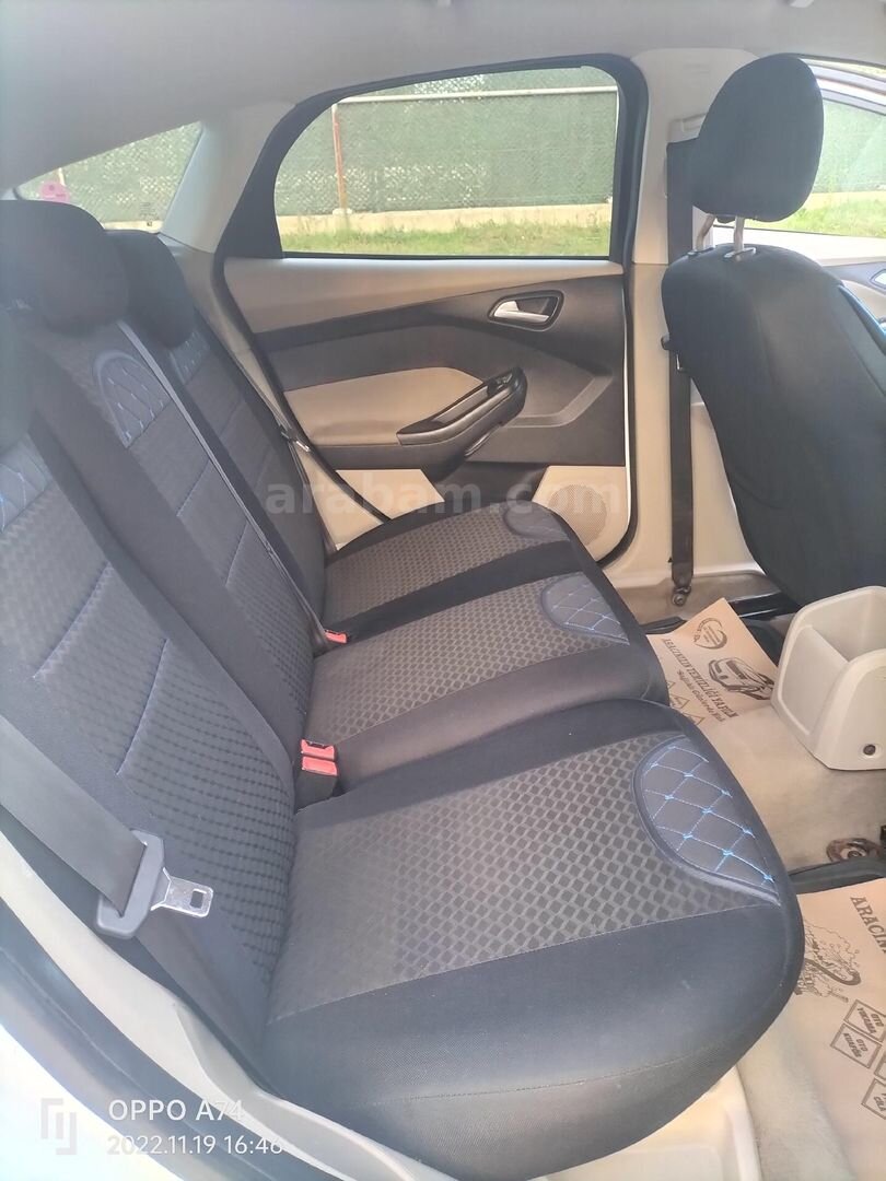 Sahibinden Ford Focus 1.6 TDCi Style 2012 Model Kocaeli 233.000 km Beyaz 7